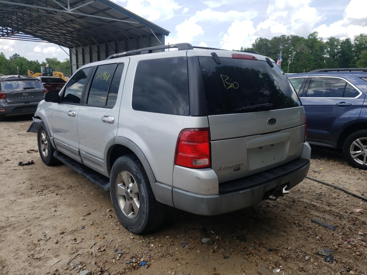 Photo 3 from auction – 2002 FORD EXPLORER X with VIN 1FMZU73E72UA68895
