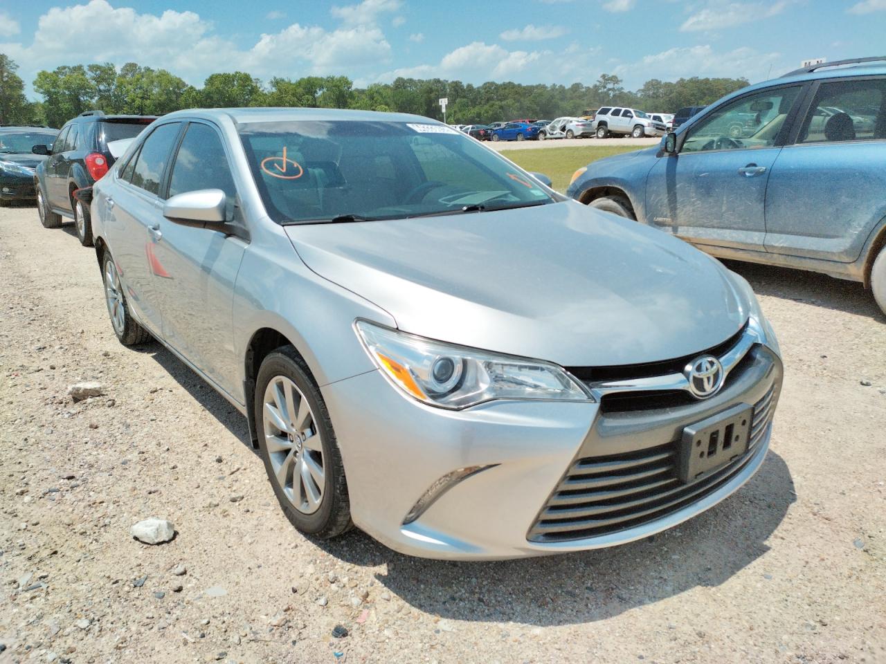TOYOTA CAMRY LE 2015 with VIN 4T1BF1FK0FU951186 - Photo from auction