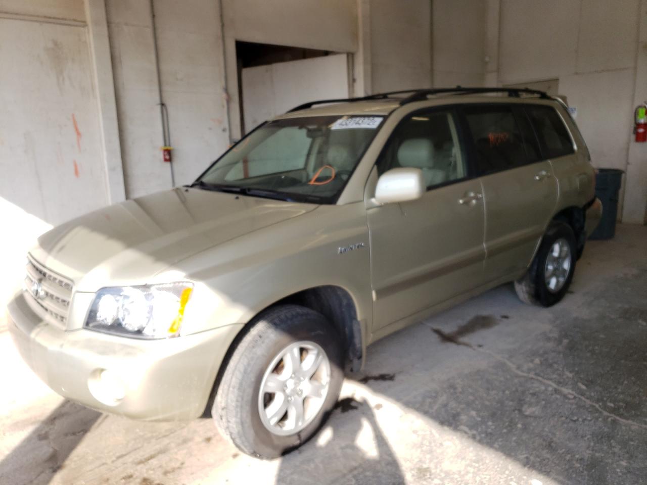 Photo 2 from auction – 2003 TOYOTA HIGHLANDER with VIN JTEHF21A930128063