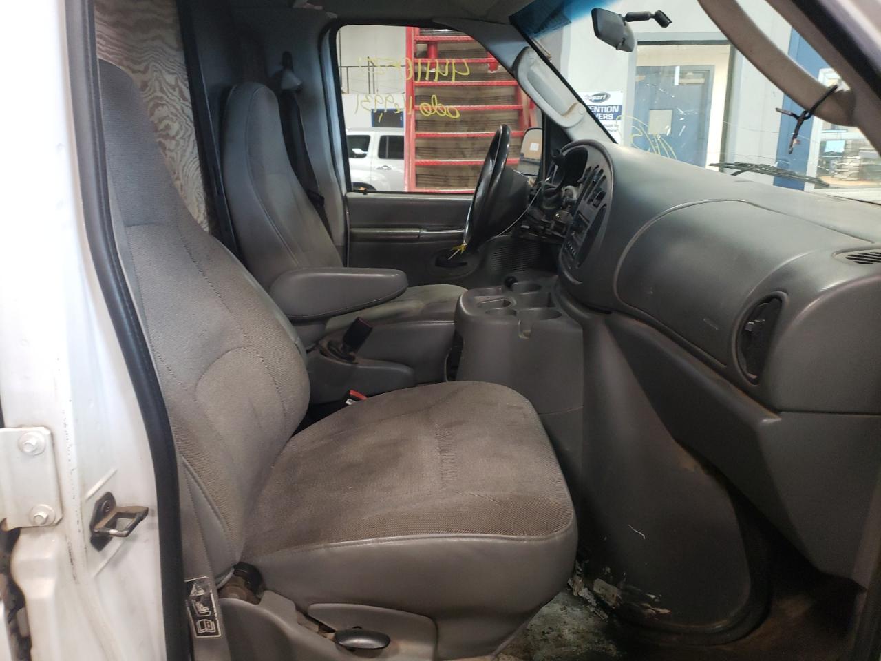 Photo 5 from auction – 2003 FORD ECONOLINE with VIN 1FTNS24L53HB50756