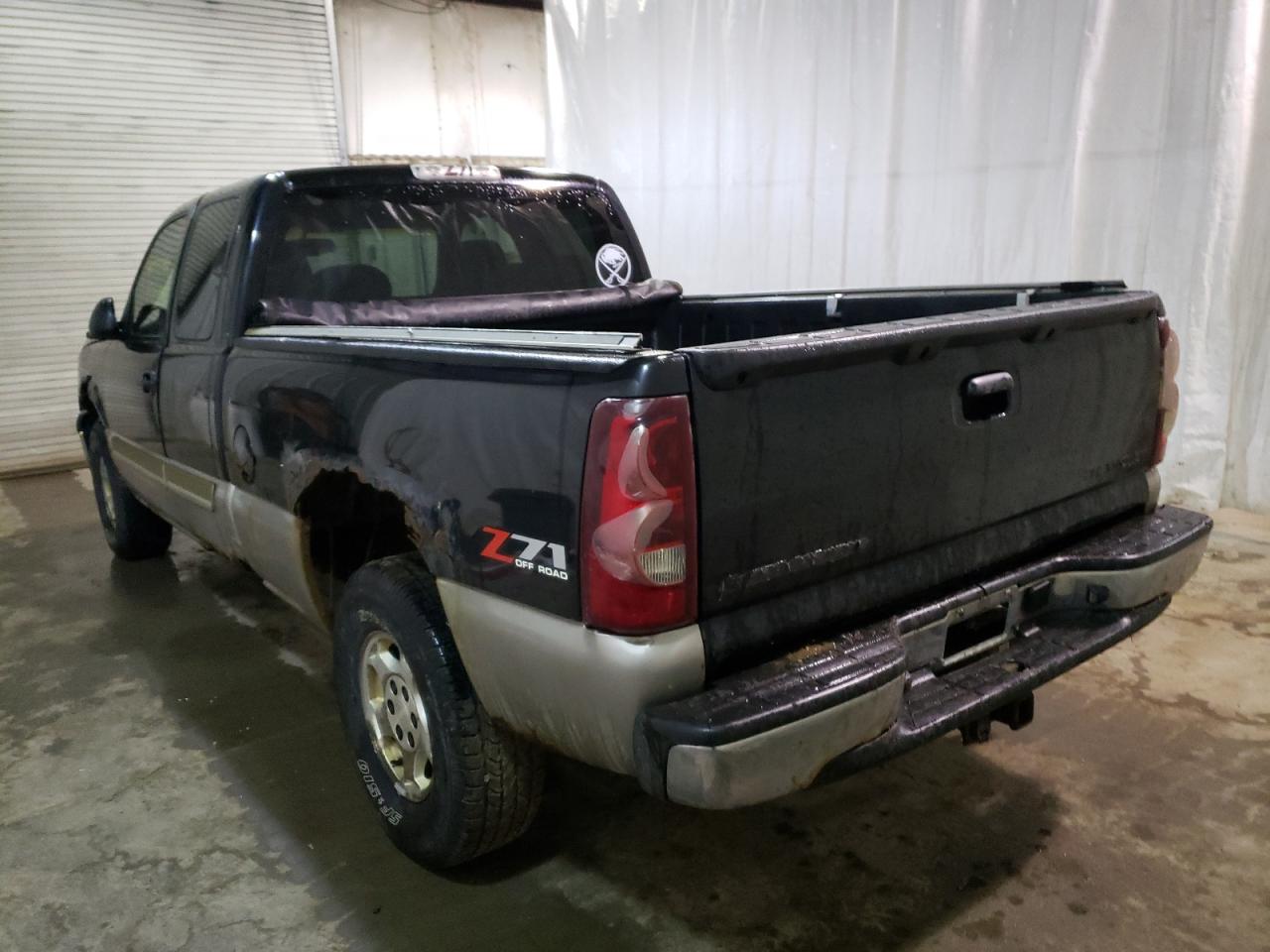 Photo 3 from auction – 2003 CHEVROLET SILVERADO with VIN 2GCEK19T631178085
