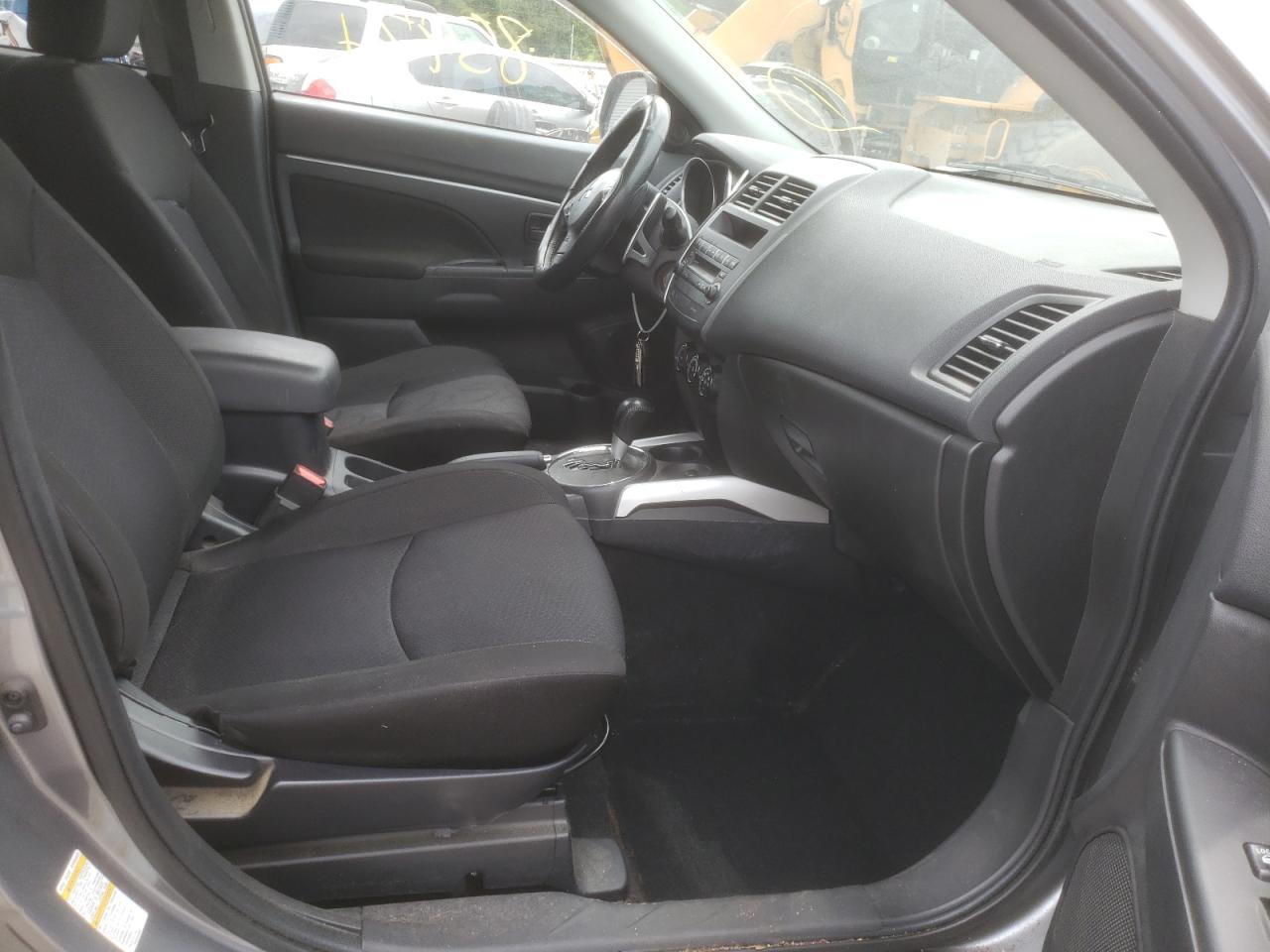 Zdjęcie 5 z aukcji – 2012 MITSUBISHI OUTLANDER z VIN JA4AP3AU3CZ000930