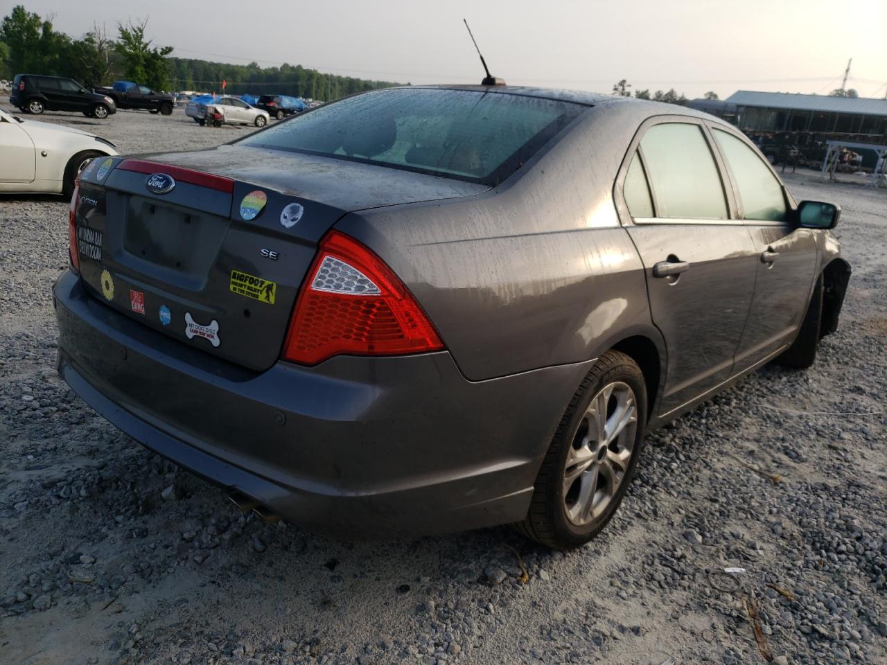 Photo 4 from auction – 2012 FORD FUSION SE with VIN 3FAHP0HA2CR207270
