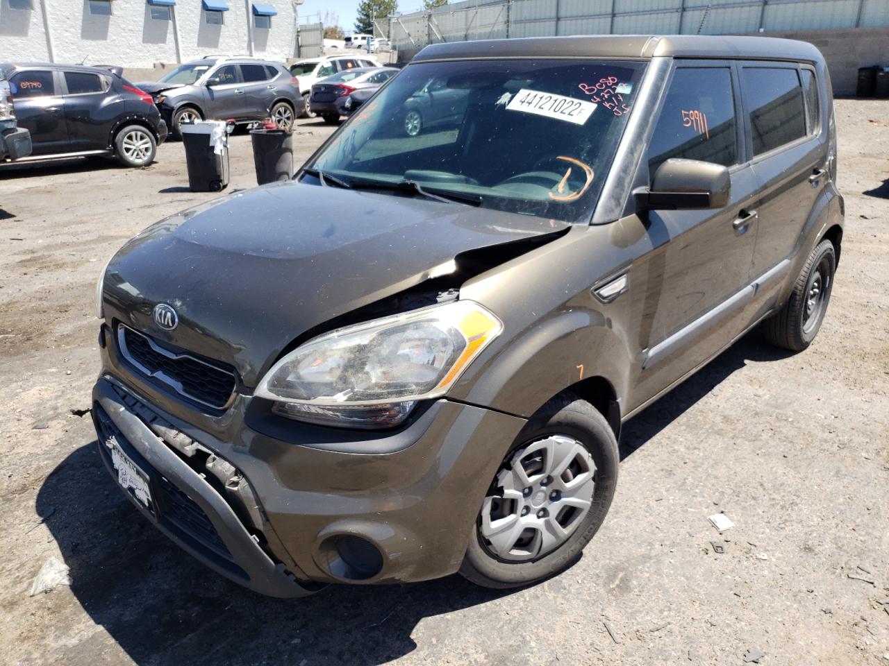 Photo 2 from auction – 2013 KIA SOUL with VIN KNDJT2A59D7567998