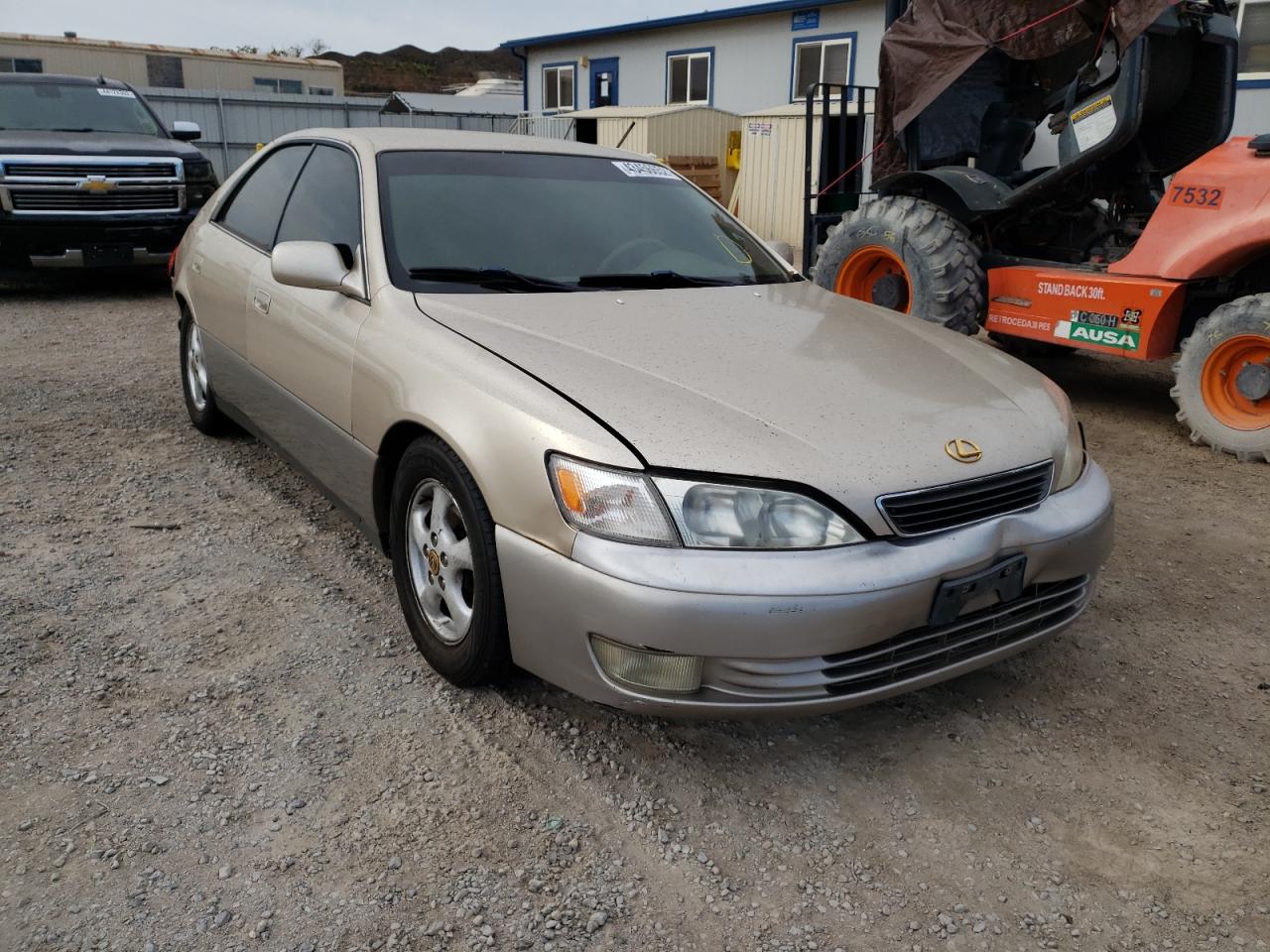 LEXUS ES 300 1997 with VIN JT8BF22G7V0041664 - Photo from auction