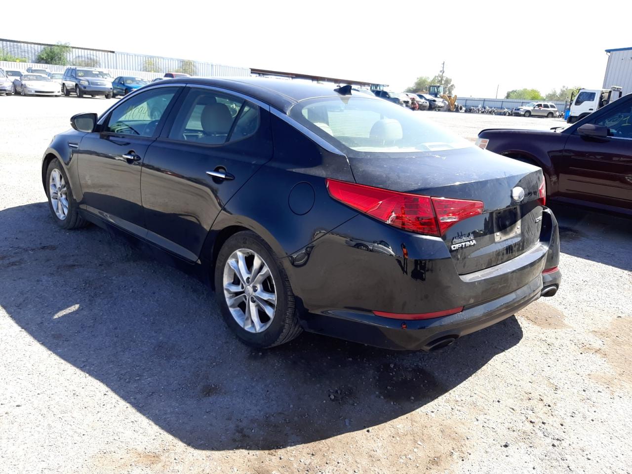 Photo 3 from auction – 2013 KIA OPTIMA EX with VIN 5XXGN4A7XDG255391