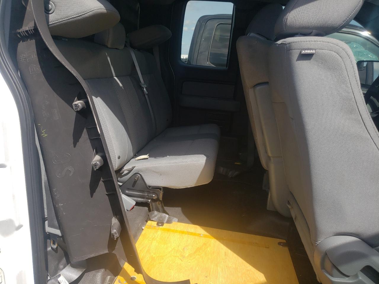 Photo 6 from auction – 2013 FORD F150 SUPER with VIN 1FTFX1EF8DFC55801