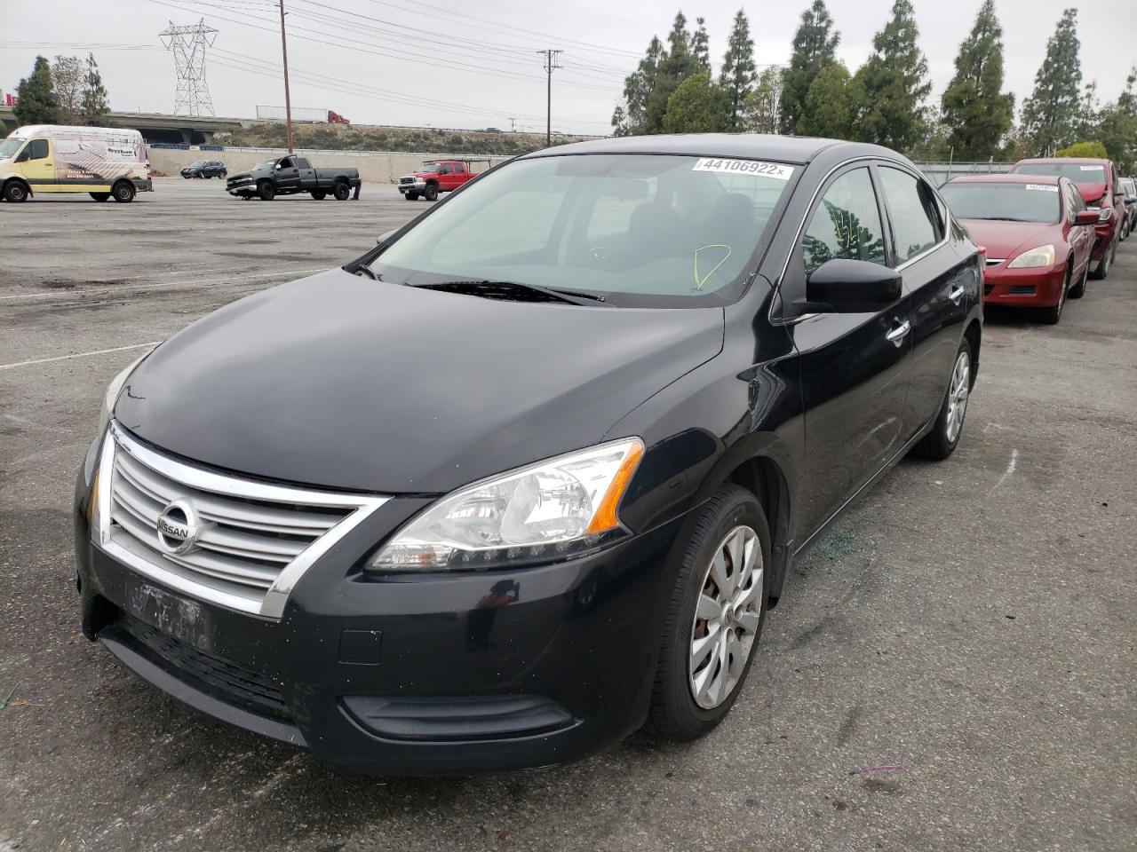Photo 2 from auction – 2014 NISSAN SENTRA S with VIN 1N4AB7AP2EN852028