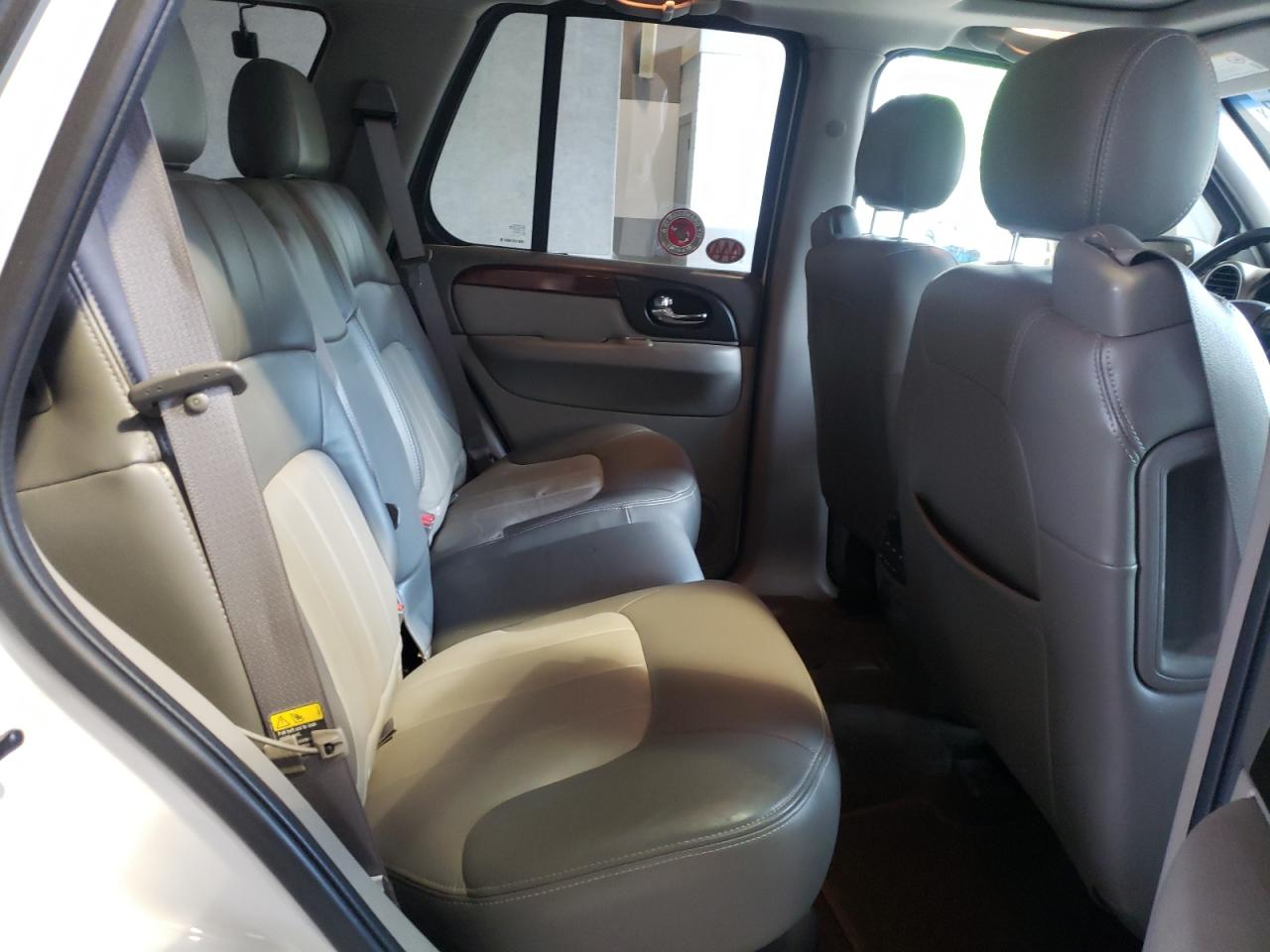 Photo 6 from auction – 2003 GMC ENVOY with VIN 1GKDT13S232235198