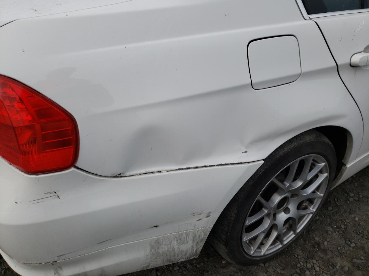Photo 10 from auction – 2011 BMW 335 XI with VIN WBAPL5C52BA917090