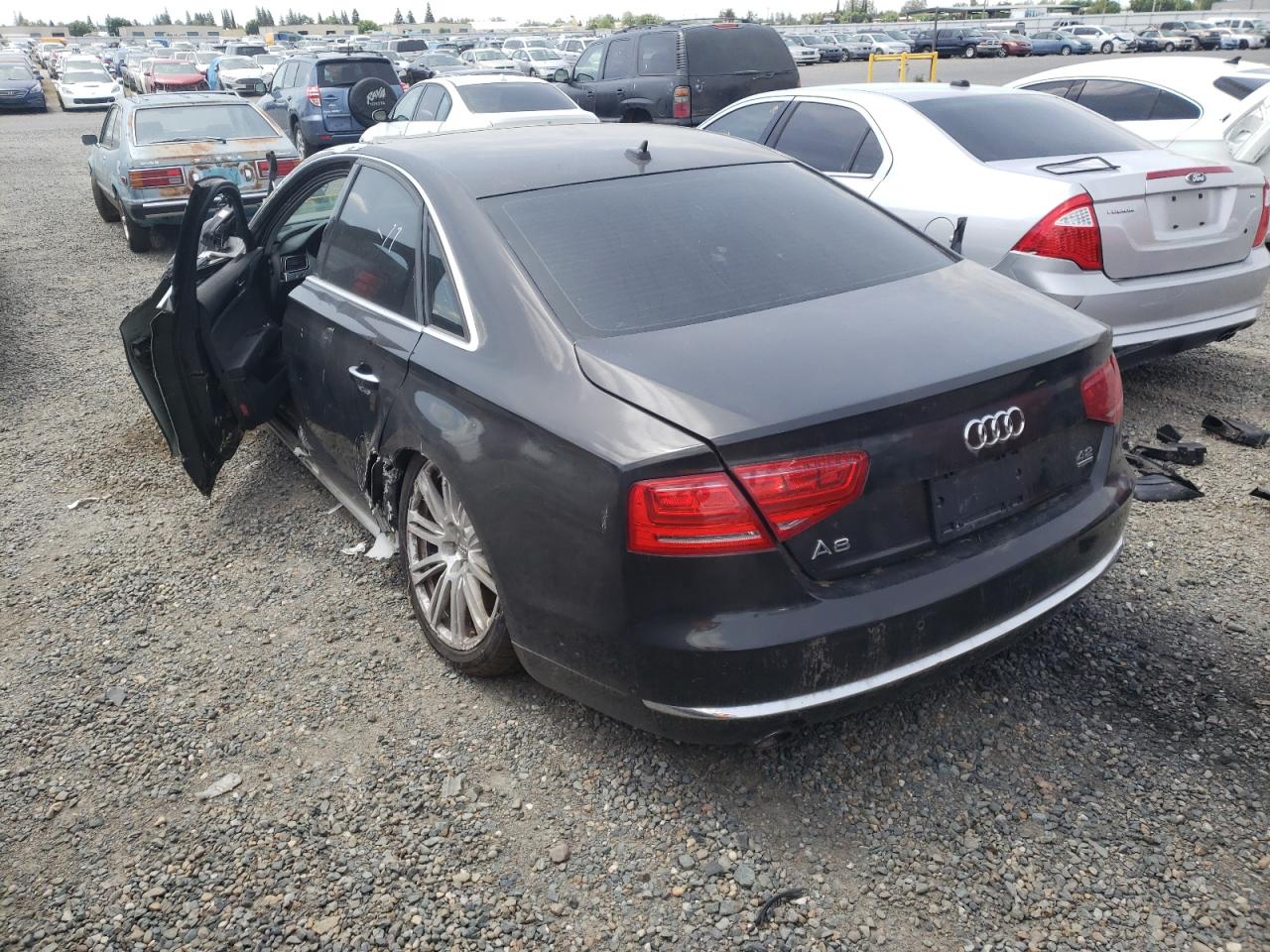 Photo 3 from auction – 2011 AUDI A8 QUATTRO with VIN WAUAVAFD8BN000630