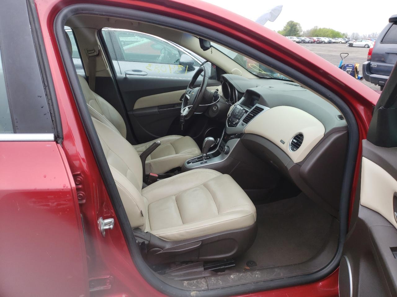 Photo 5 from auction – 2012 CHEVROLET CRUZE LT with VIN 1G1PG5SC2C7189639
