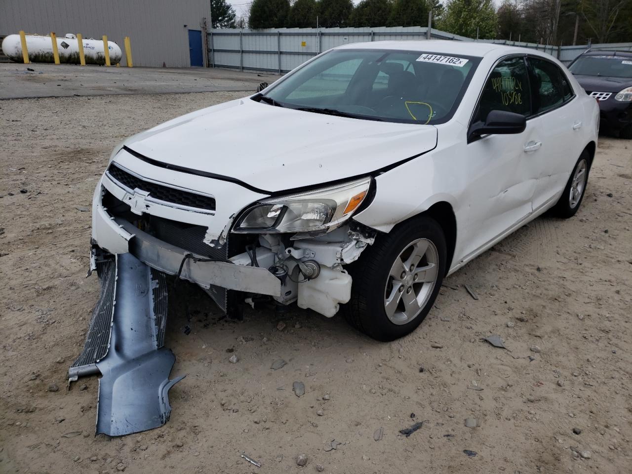 Photo 2 from auction – 2013 CHEVROLET MALIBU LS with VIN 1G11B5SA8DF351980
