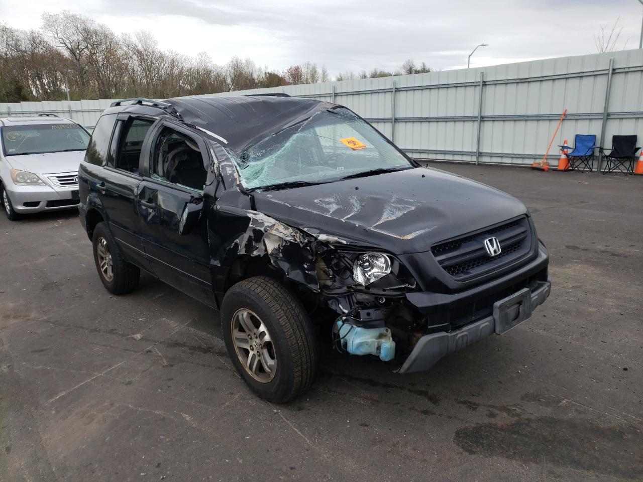 HONDA PILOT EXL 2004 z numerem VIN 2HKYF18634H613478 - Zdjęcie z aukcji