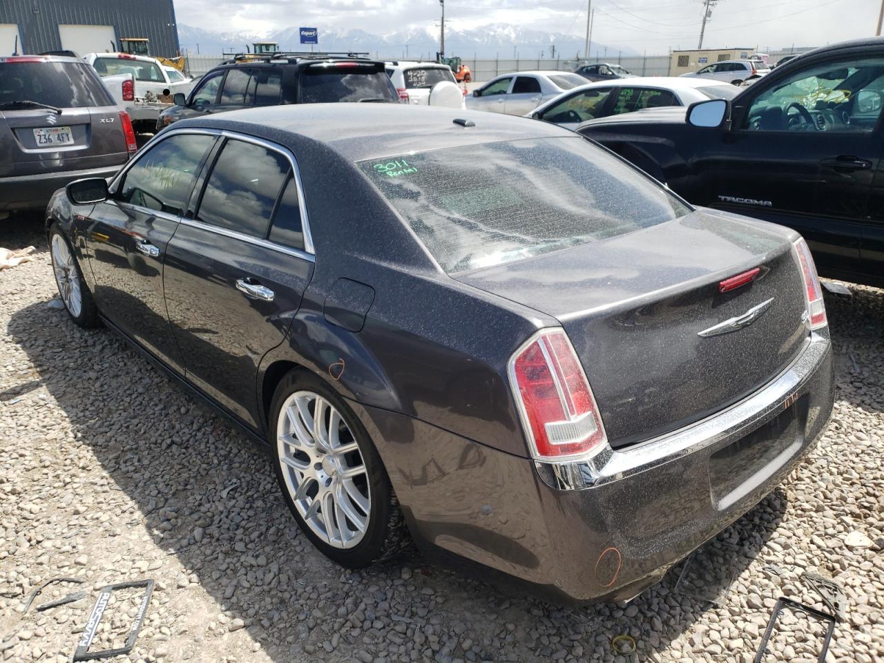 Photo 3 from auction – 2013 CHRYSLER 300C with VIN 2C3CCAET8DH650584