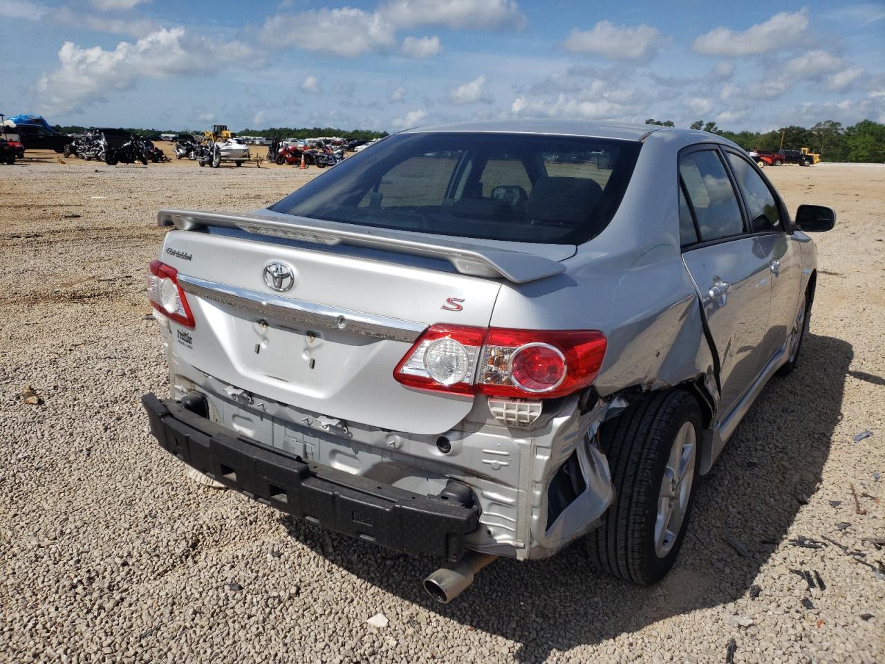 Photo 4 from auction – 2013 TOYOTA COROLLA BA with VIN 5YFBU4EE7DP091112