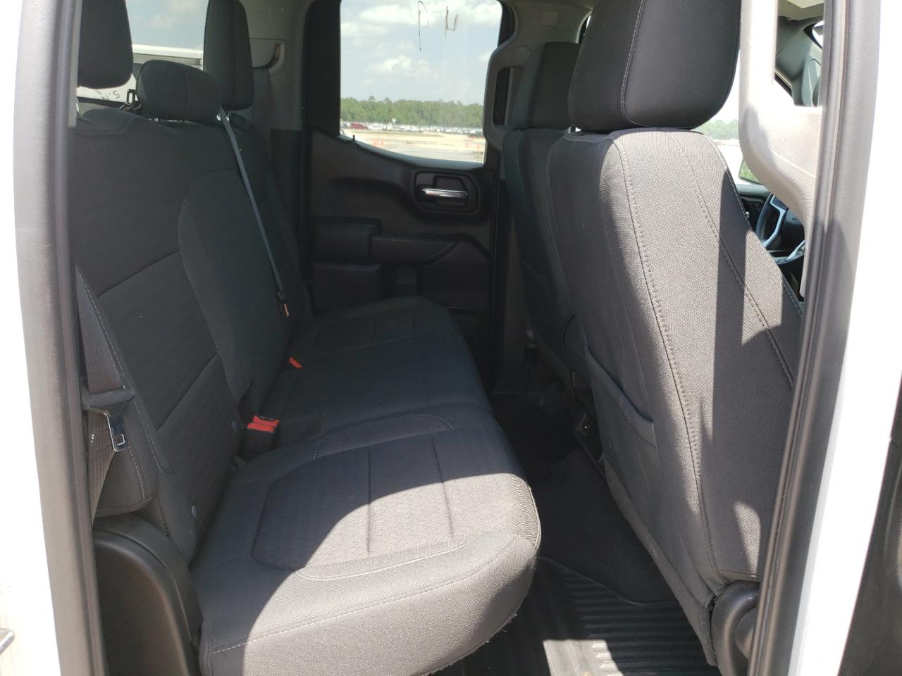 Photo 6 from auction – 2020 CHEVROLET SILVERADO with VIN 1GCRYDED4LZ251087