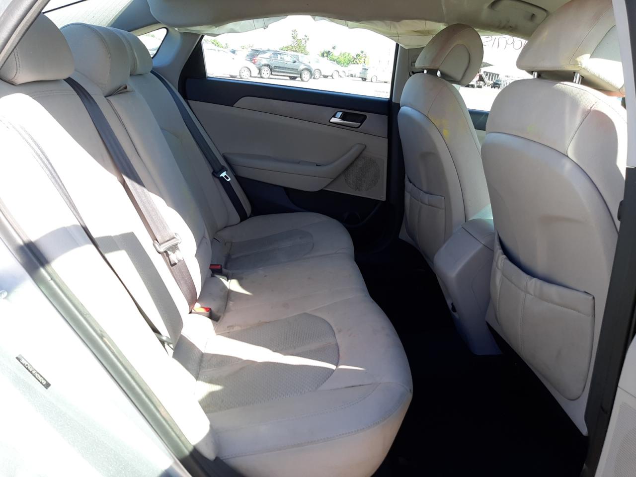 Photo 6 from auction – 2015 HYUNDAI SONATA SE with VIN 5NPE24AF4FH059249