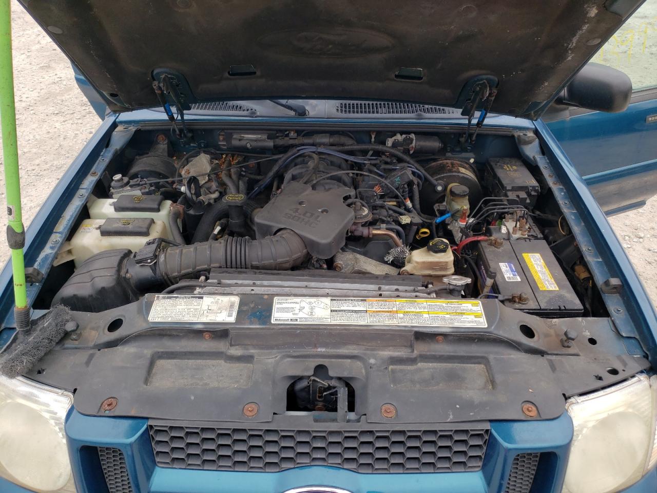 Photo 7 from auction – 2001 FORD EXPLORER S with VIN 1FMZU77E01UC55405