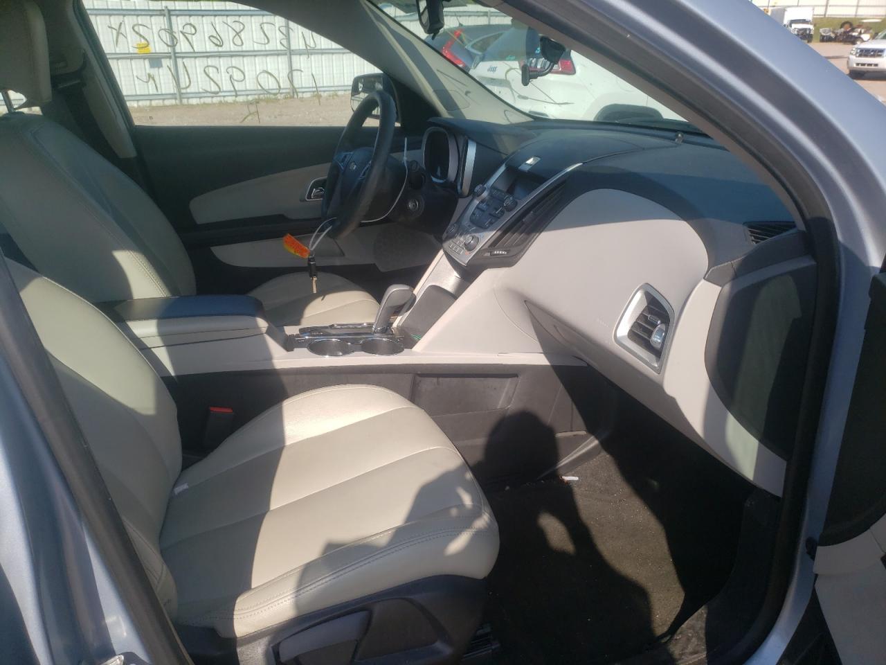 Photo 5 from auction – 2014 CHEVROLET EQUINOX with VIN 2GNALAEK4E6189494