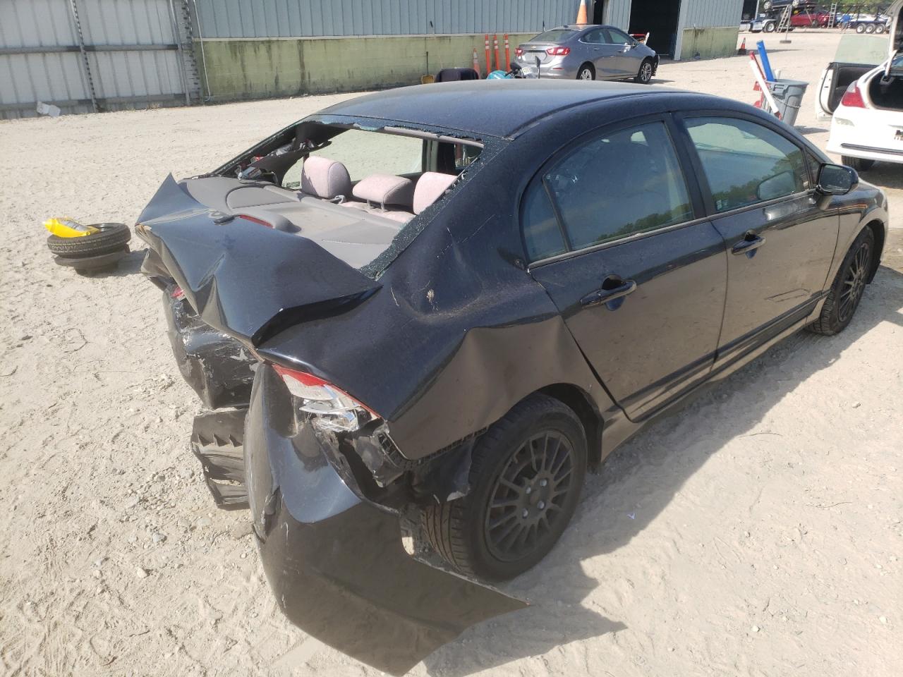 Photo 4 from auction – 2007 HONDA CIVIC LX with VIN 1HGFA16557L012803