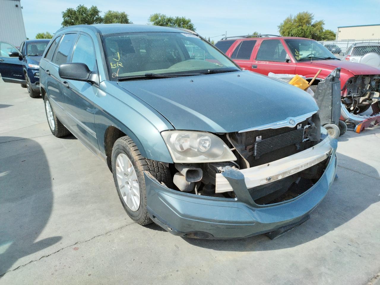 CHRYSLER PACIFICA 2006 with VIN 2A4GM48456R709811 - Photo from auction