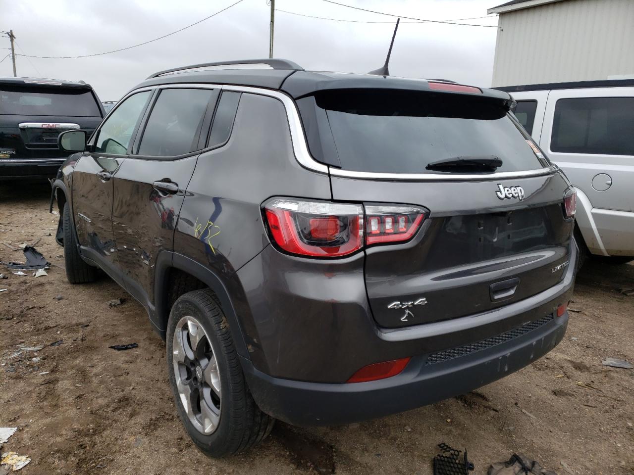 Photo 3 from auction – 2019 JEEP COMPASS LI with VIN 3C4NJDCB3KT656271