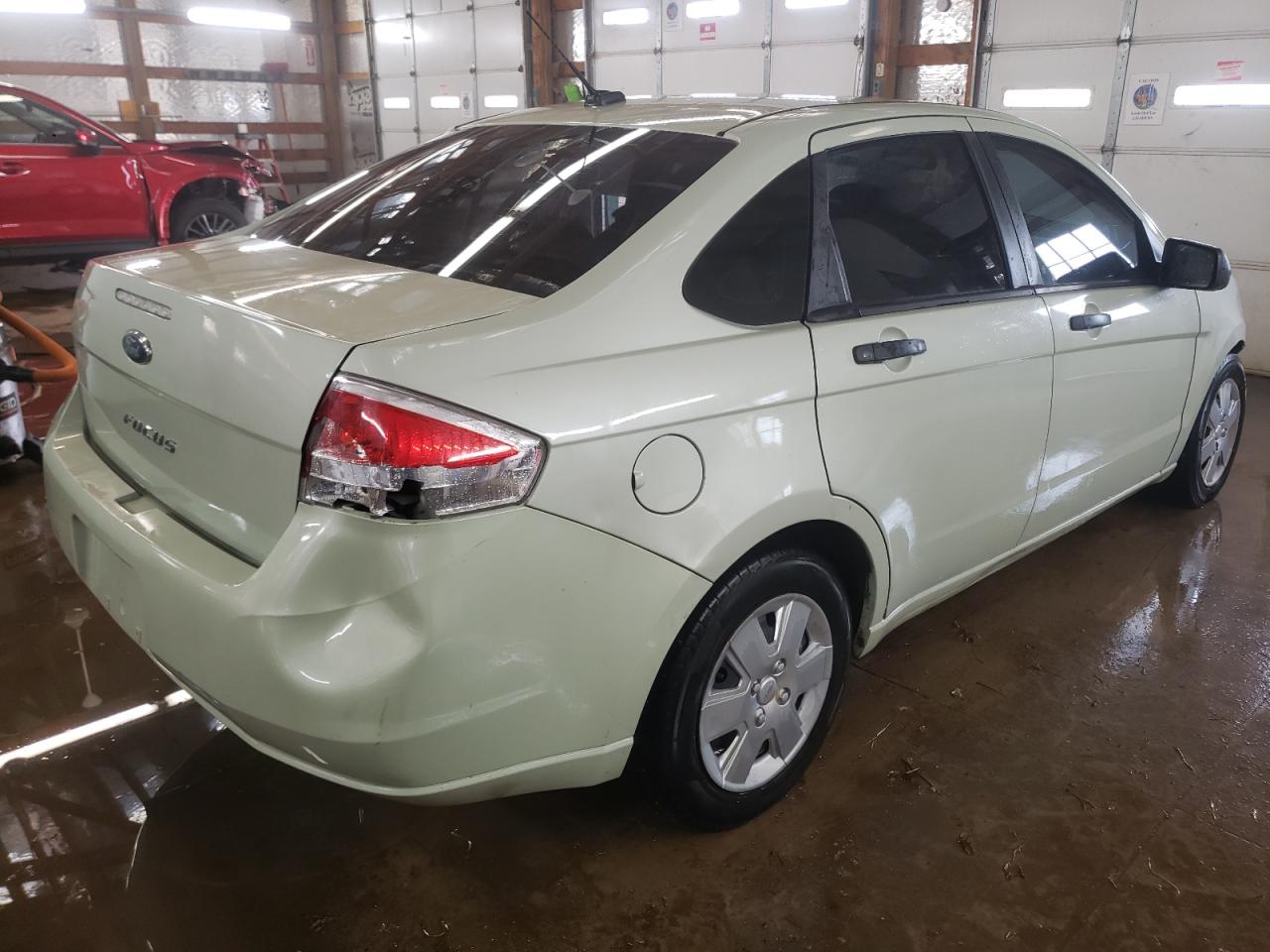 Photo 4 from auction – 2010 FORD FOCUS S with VIN 1FAHP3EN2AW105227