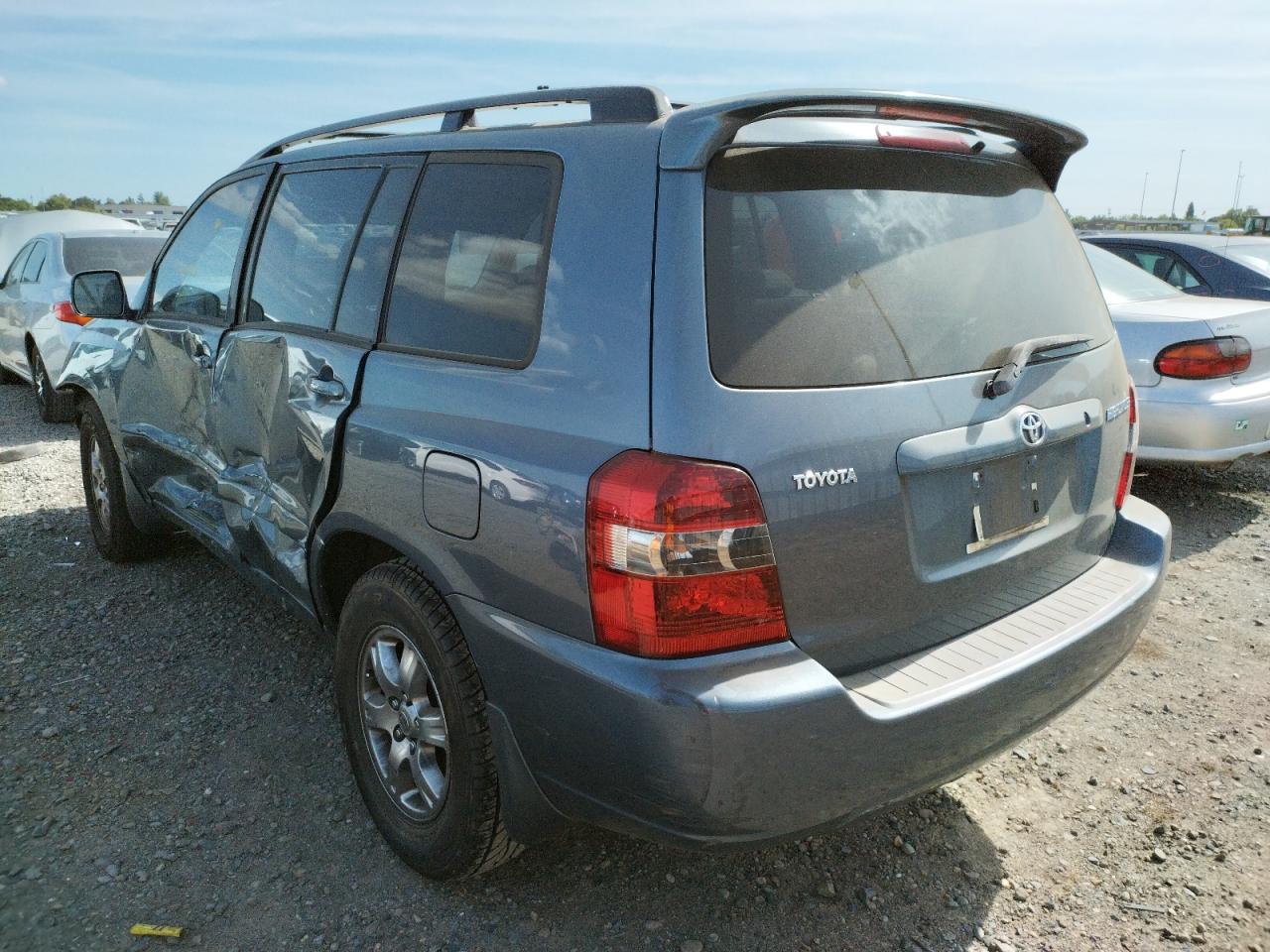 Photo 3 from auction – 2007 TOYOTA HIGHLANDER with VIN JTEDD21A170157213