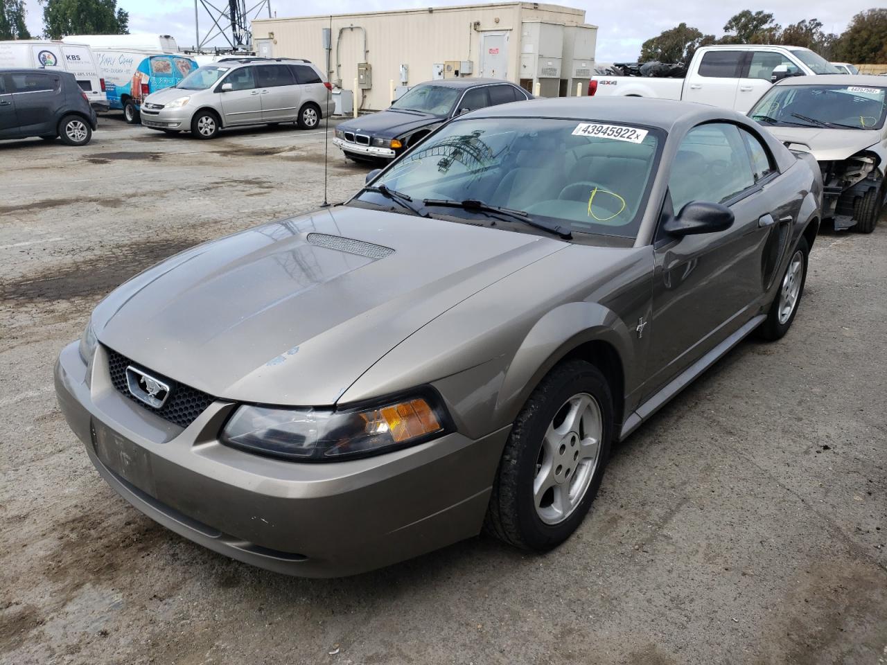Photo 2 from auction – 2002 FORD MUSTANG with VIN 1FAFP40432F152666