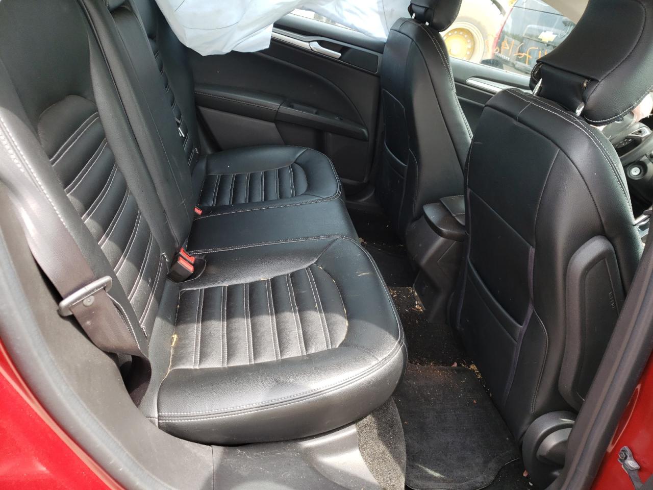 Photo 6 from auction – 2016 FORD FUSION S with VIN 3FA6P0G70GR118459
