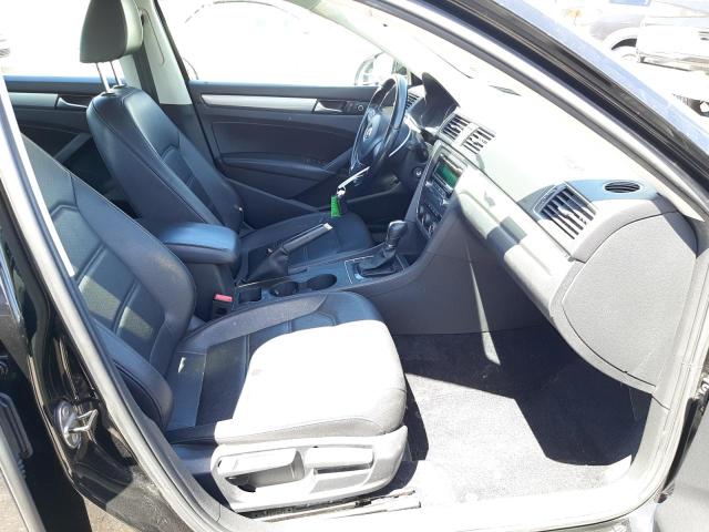 Photo 5 from auction – 2014 VOLKSWAGEN PASSAT S with VIN 1VWAT7A3XEC110988