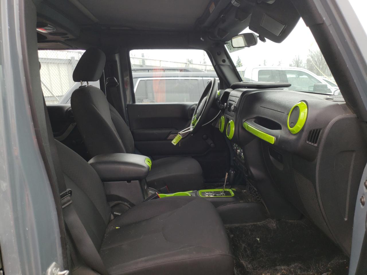 Photo 5 from auction – 2015 JEEP WRANGLER U with VIN 1C4BJWDG6FL683541