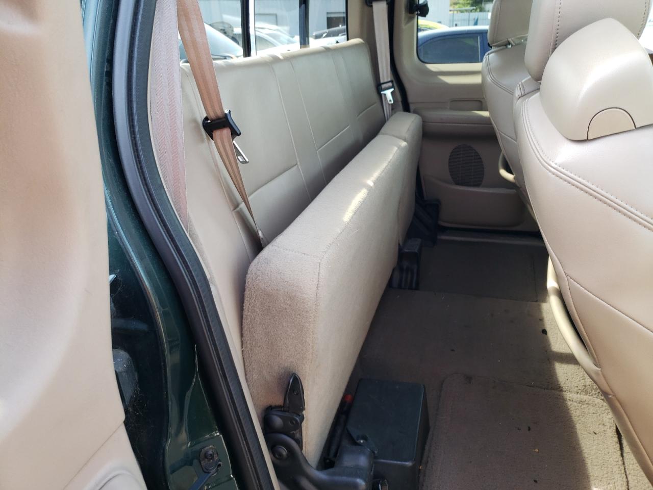 Photo 6 from auction – 2003 FORD F150 with VIN 1FTRX18L93NB79394