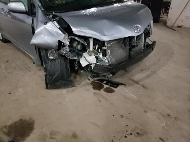 Photo 9 from auction – 2012 TOYOTA SIENNA LE with VIN 5TDJK3DC9CS036307