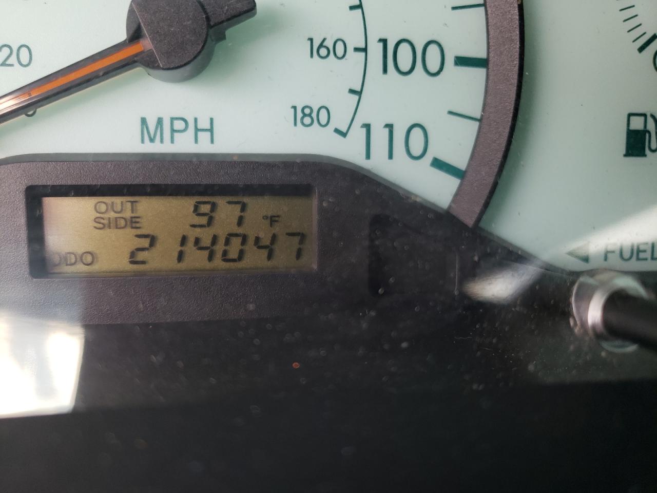 Photo 8 from auction – 2004 TOYOTA COROLLA CE with VIN JTDBR32E342048367