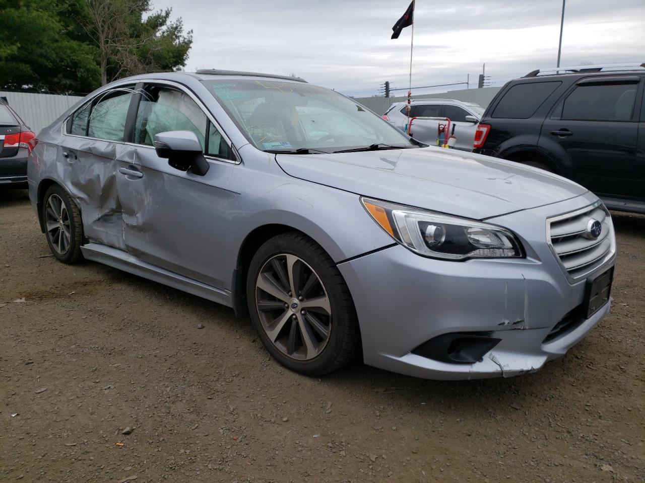 SUBARU LEGACY 2.5 2015 with VIN 4S3BNAL62F3027191 - Photo from auction