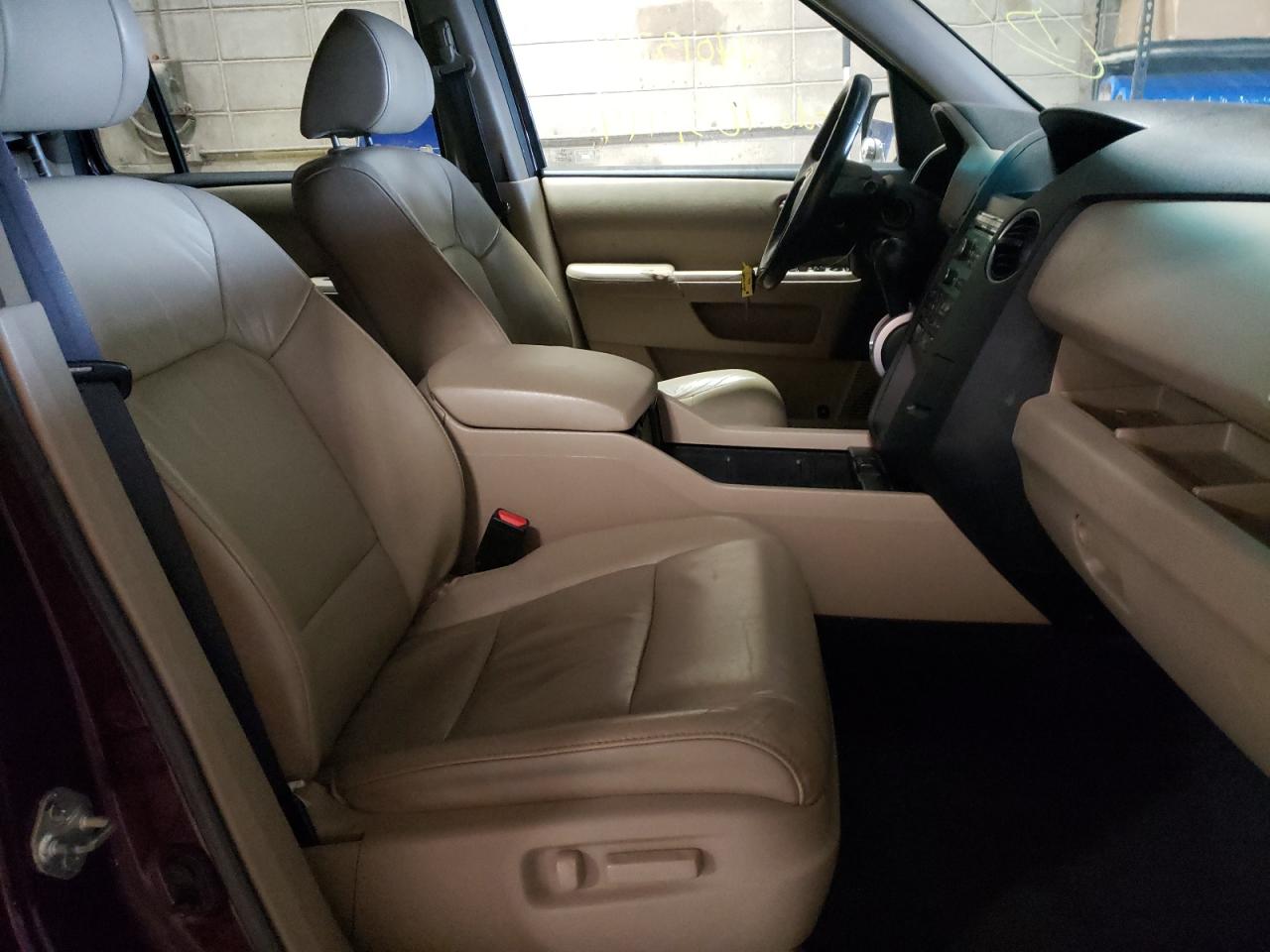 Photo 5 from auction – 2010 HONDA PILOT EXL with VIN 5FNYF4H59AB036426