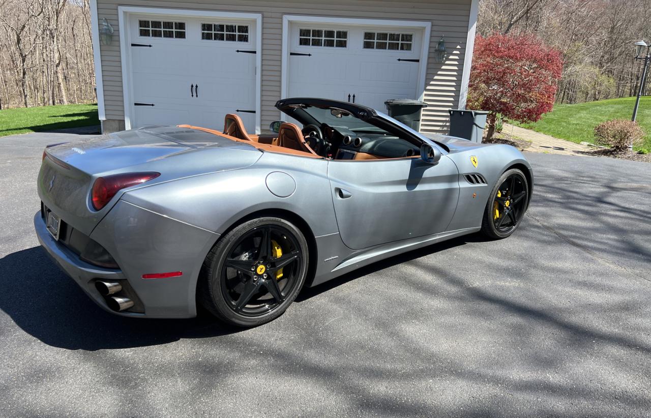 Photo 4 from auction – 2011 FERRARI CALIFORNIA with VIN ZFF65LJA4B0178423