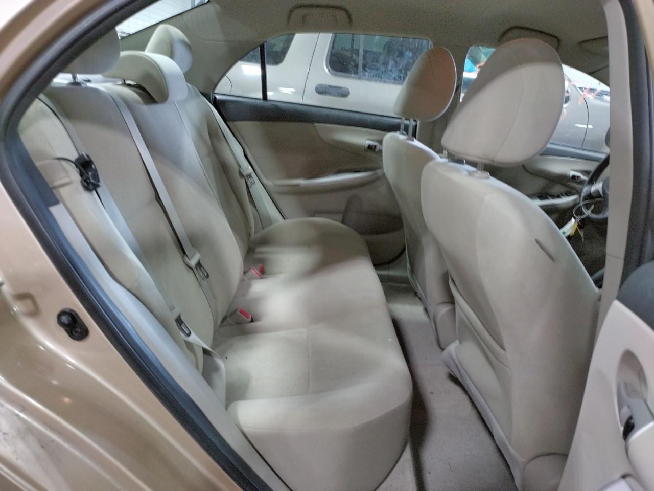 Photo 6 from auction – 2013 TOYOTA COROLLA BA with VIN 2T1BU4EE2DC046692