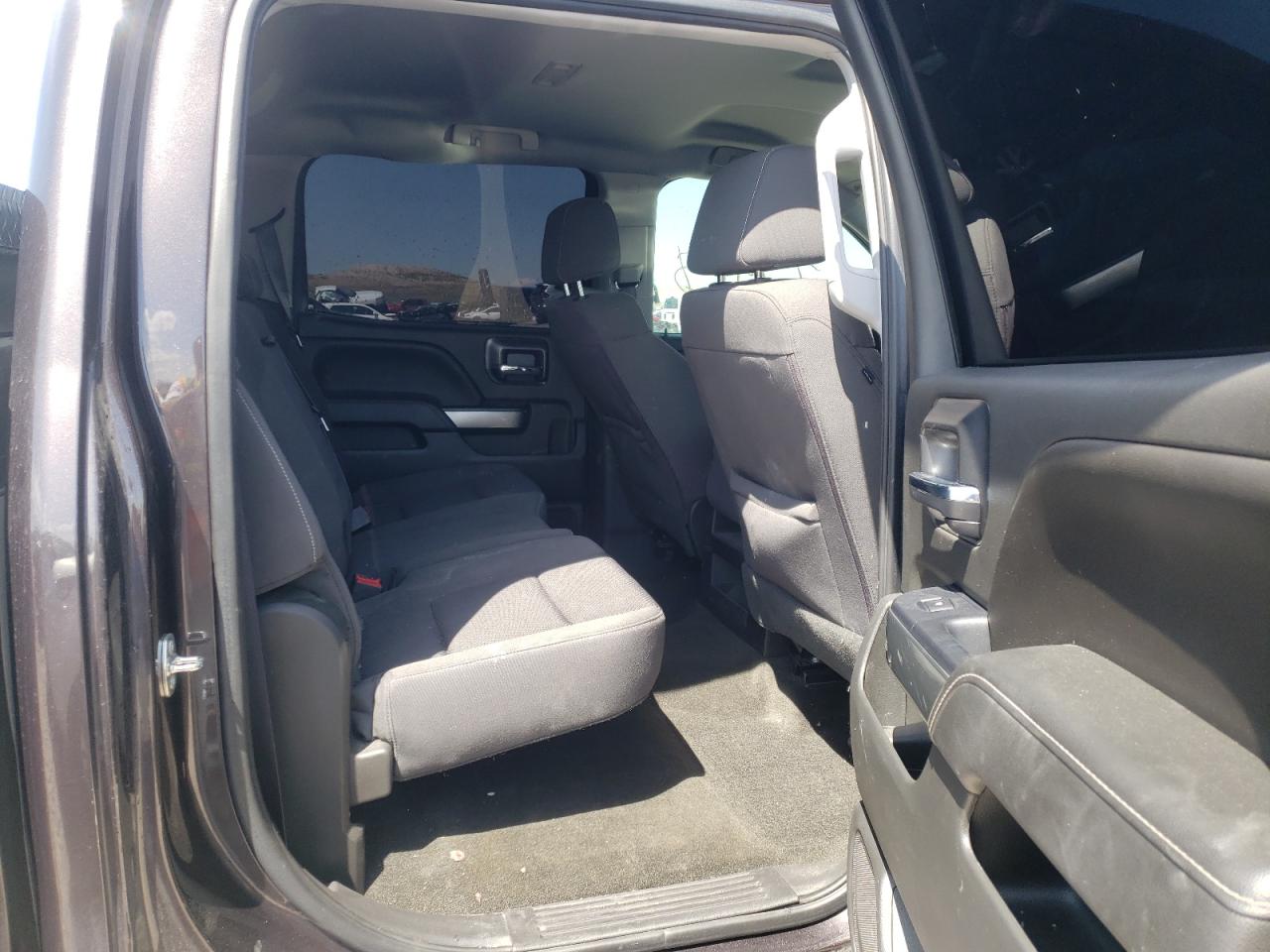 Photo 6 from auction – 2016 CHEVROLET SILVERADO with VIN 3GCUKREC5GG156835