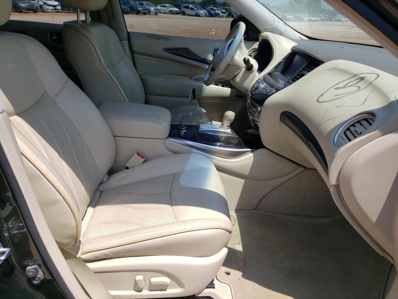 Photo 5 from auction – 2013 INFINITI JX35 with VIN 5N1AL0MN7DC303987