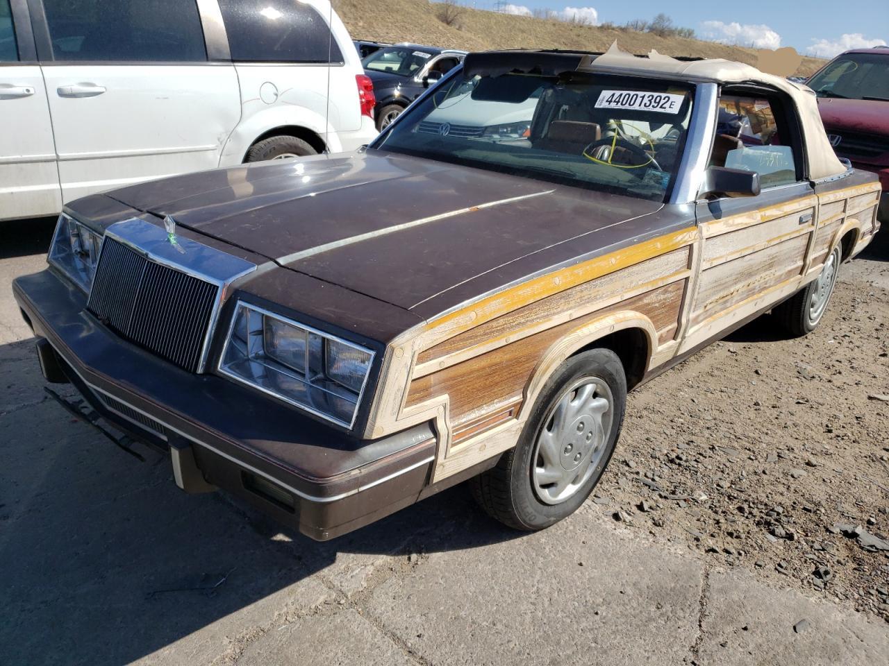 Photo 2 from auction – 1983 CHRYSLER LE BARON with VIN 1C3BC55G1DG152423