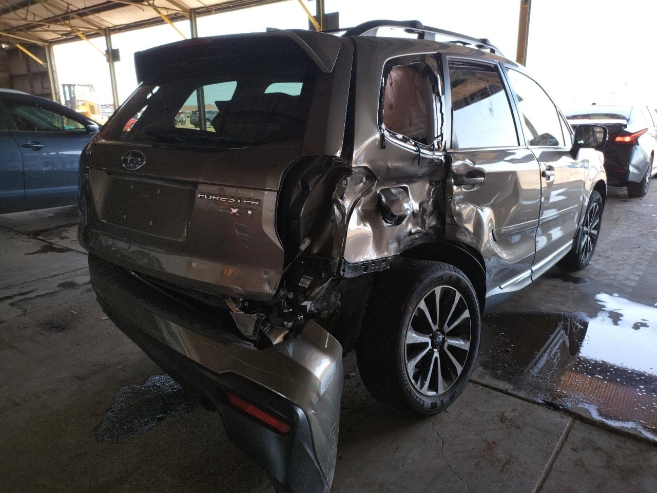 Photo 4 from auction – 2018 SUBARU FORESTER 2 with VIN JF2SJGWC3JH452612