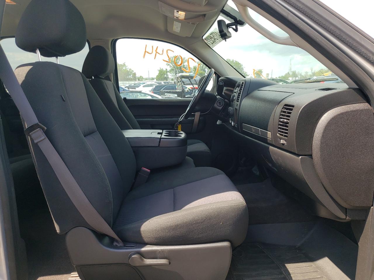 Photo 5 from auction – 2013 CHEVROLET SILVERADO with VIN 3GCPKSEA8DG308105