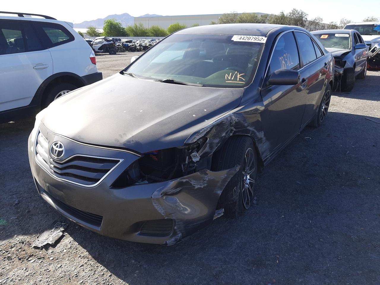 Photo 2 from auction – 2011 TOYOTA CAMRY BASE with VIN 4T4BF3EK6BR120546