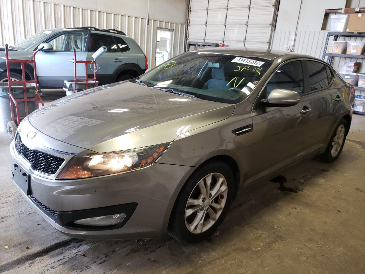 Photo 2 from auction – 2013 KIA OPTIMA LX with VIN 5XXGM4A73DG181895