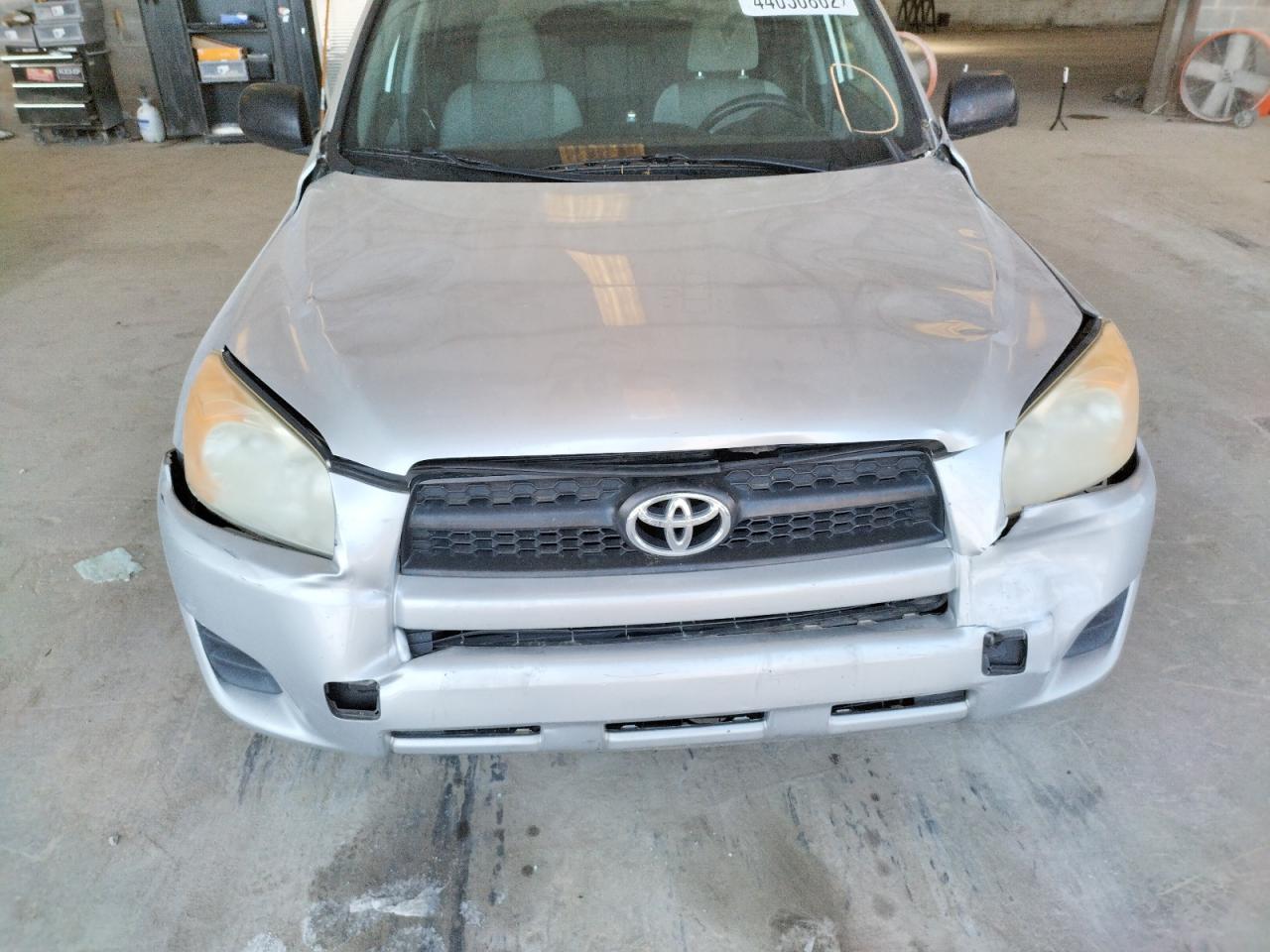 Photo 9 from auction – 2010 TOYOTA RAV4 with VIN JTMZF4DV4AD026534