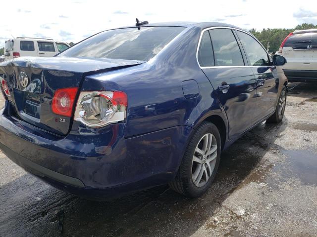 Photo 4 from auction – 2006 VOLKSWAGEN JETTA 2.5 with VIN 3VWSG71KX6M800899