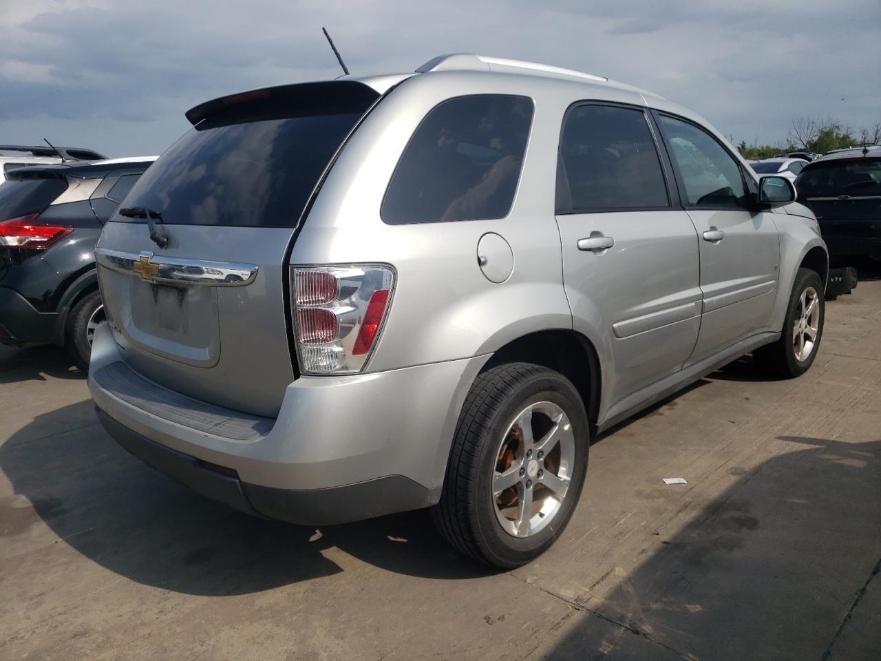 Photo 4 from auction – 2007 CHEVROLET EQUINOX LT with VIN 2CNDL63F676235723